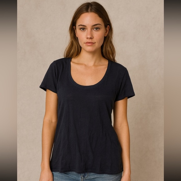 Eileen Fisher linen navy blue tshirt small - Picture 1 of 4